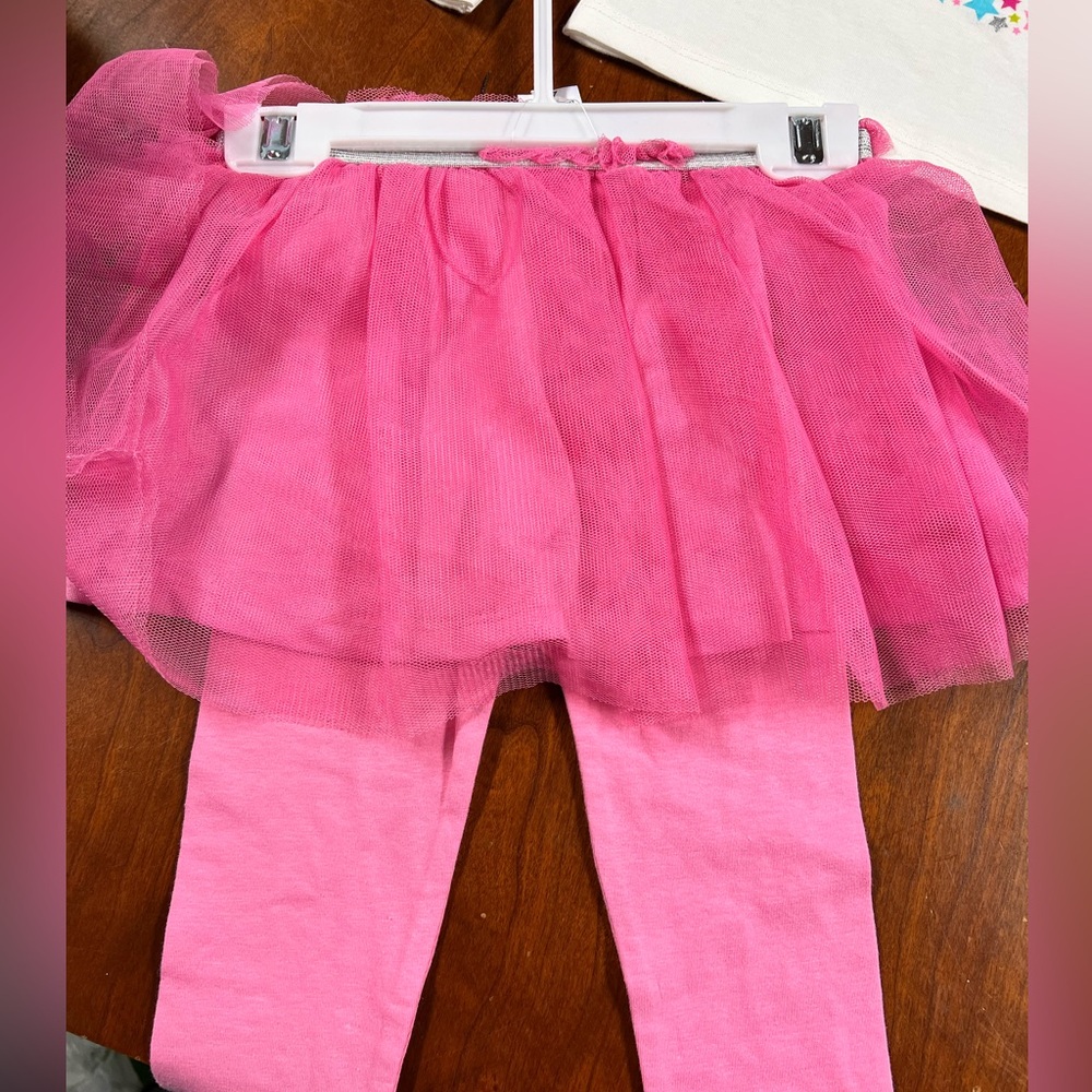 Outfit - Picture 2 of 11